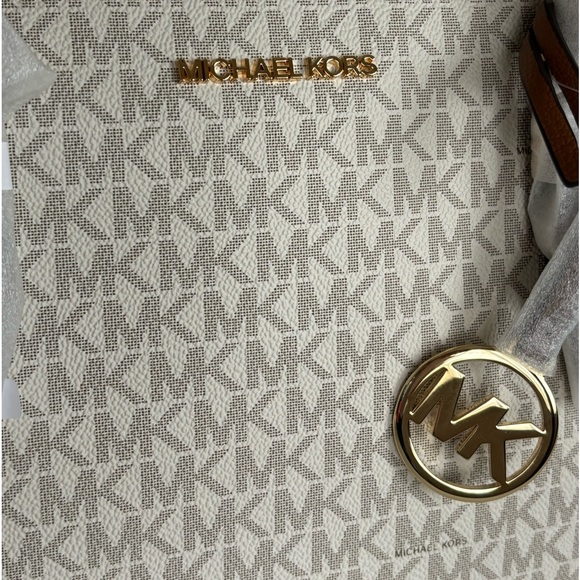 NWT Michael Kors Charlotte Top Zip Tote MK Signature Shoulder Bag  Vanilla - Picture 10 of 16